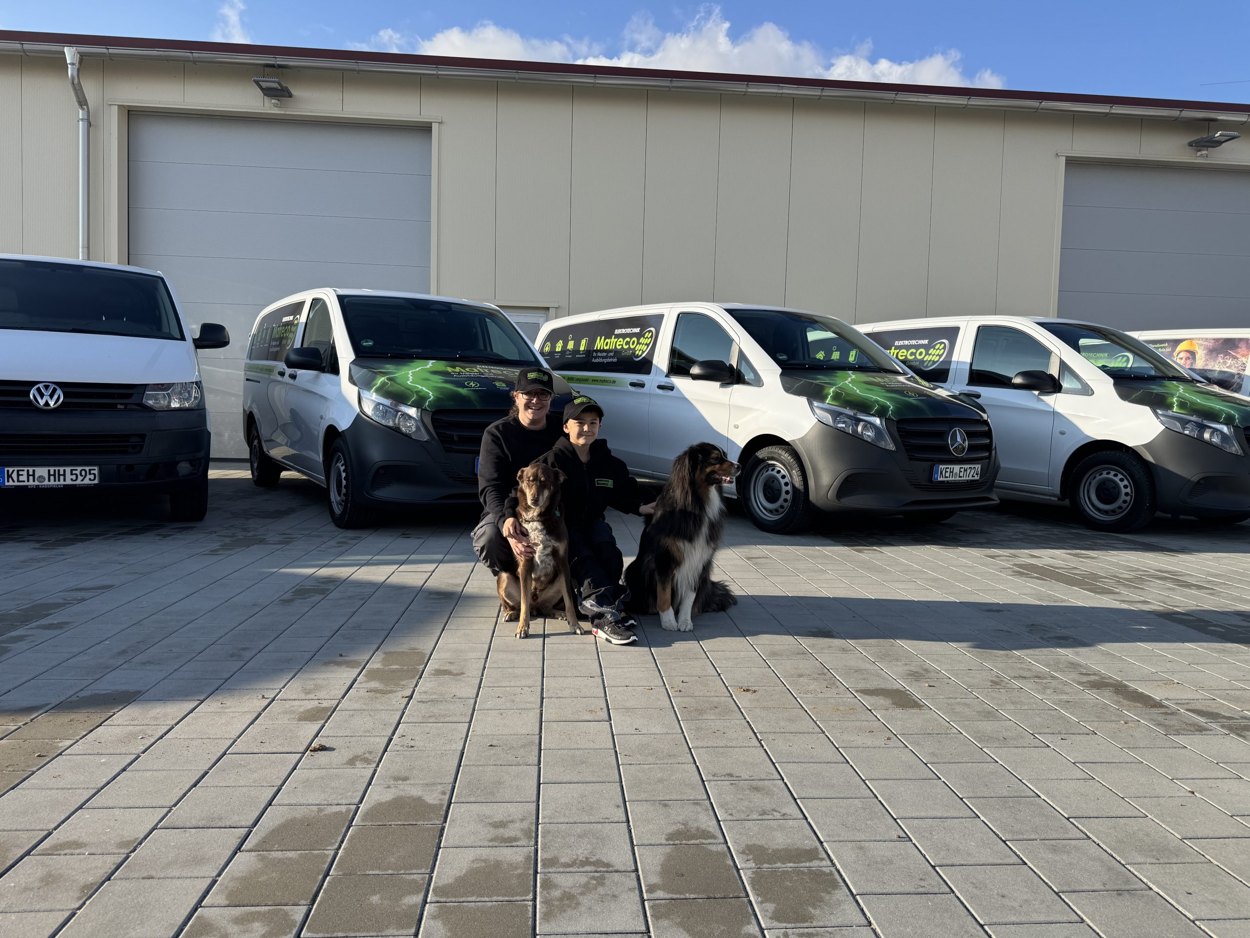 Matreco Mitarbeiter mit Hund